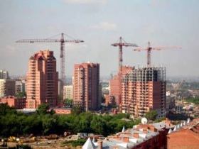 Стройка в Новосибирске. Фото с сайта sib.net  Стройка в Новосибирске. Фото с сайта sib.net