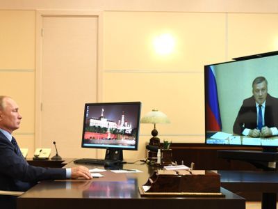 Видеосвязь Путина с Кобзевым. Фото: Baikal24-sport.ru Видеосвязь Путина с Кобзевым. Фото: Baikal24-sport.ru