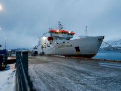 Судно, подозреваемое в повреждении подводного оптоволоконного кабеля. Фото: Rune Stoltz Bertinussen / NTB Scanpix via AP